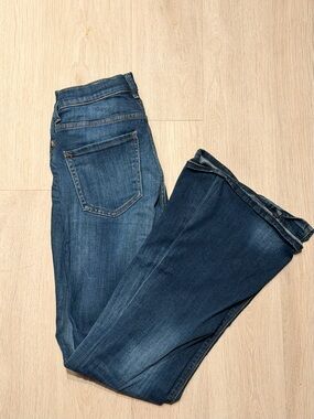 Women’s Express Dark Blue Flare Jeans